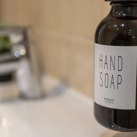 Cozy Glam Patchway Garden House Sleep 9 Mid-long Term Welcome Vakantiehuis Bristol