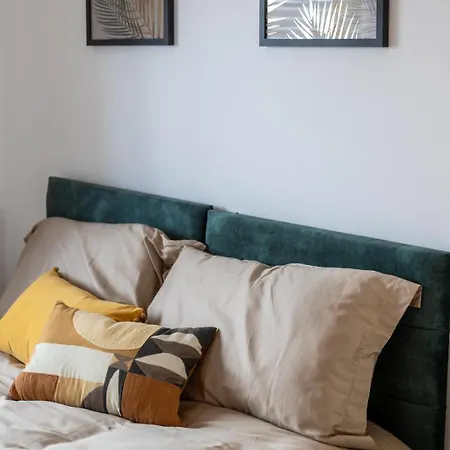 Cozy Glam Patchway Garden House Sleep 9 Mid-long Term Welcome * Bristol