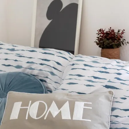 Cozy Glam Patchway Garden House Sleep 9 Mid-long Term Welcome * Bristol