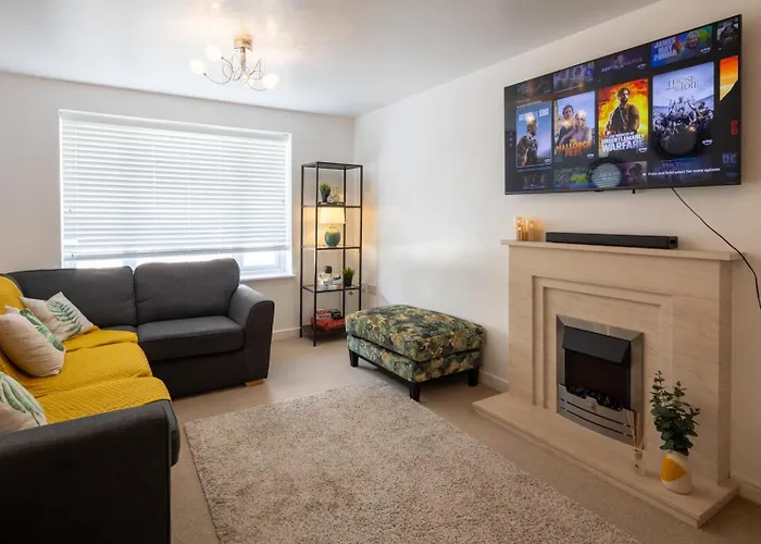 Cozy Glam Patchway Garden House Sleep 9 Mid-long Term Welcome Vakantiehuis