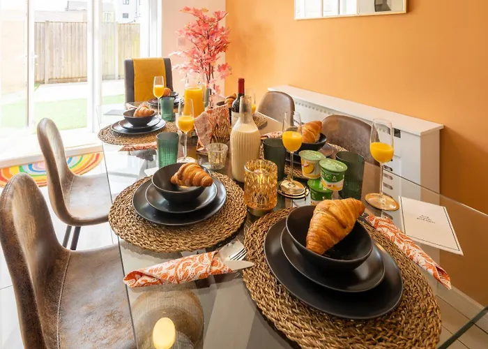 Vakantiehuis Cozy Glam Patchway Garden House Sleep 9 Mid-long Term Welcome