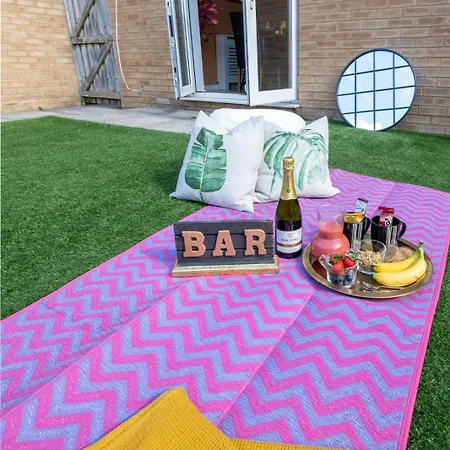 Cozy Glam Patchway Garden House Sleep 9 Mid-long Term Welcome Nyaraló