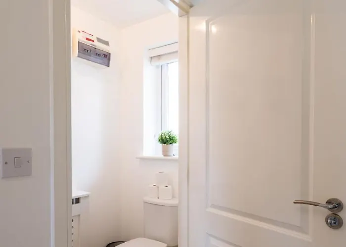 Prázdninový dům Cozy Glam Patchway Garden House Sleep 9 Mid-long Term Welcome *