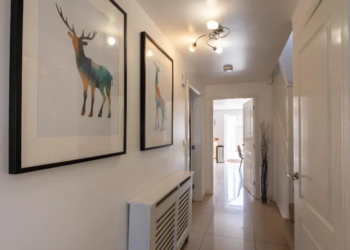 Cozy Glam Patchway Garden House Sleep 9 Mid-long Term Welcome Tatil Evi Bristol